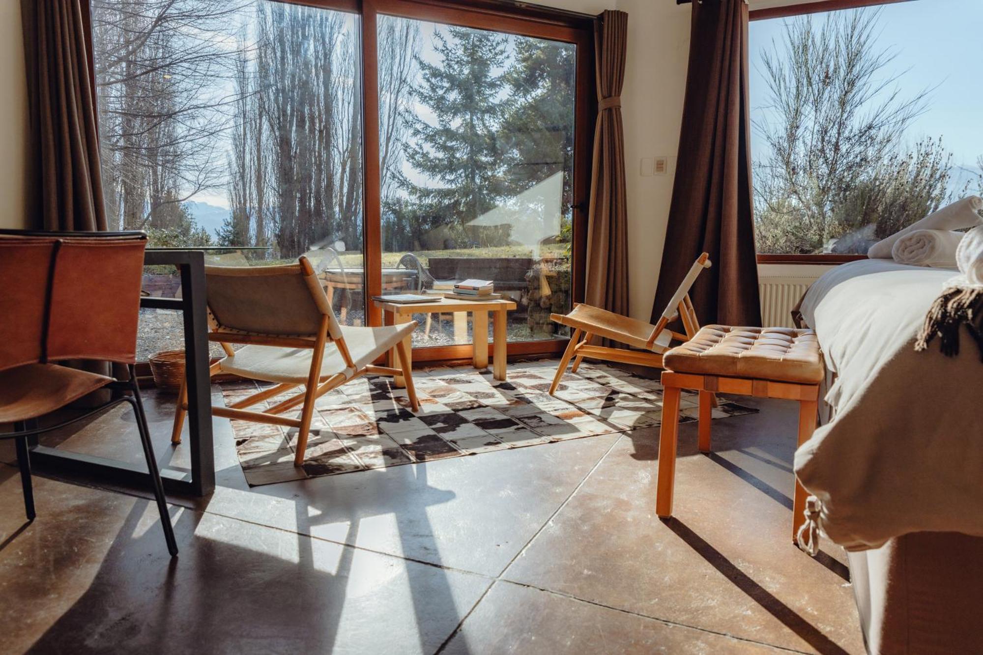 Hotel Patagonia House Coyhaique Exterior photo