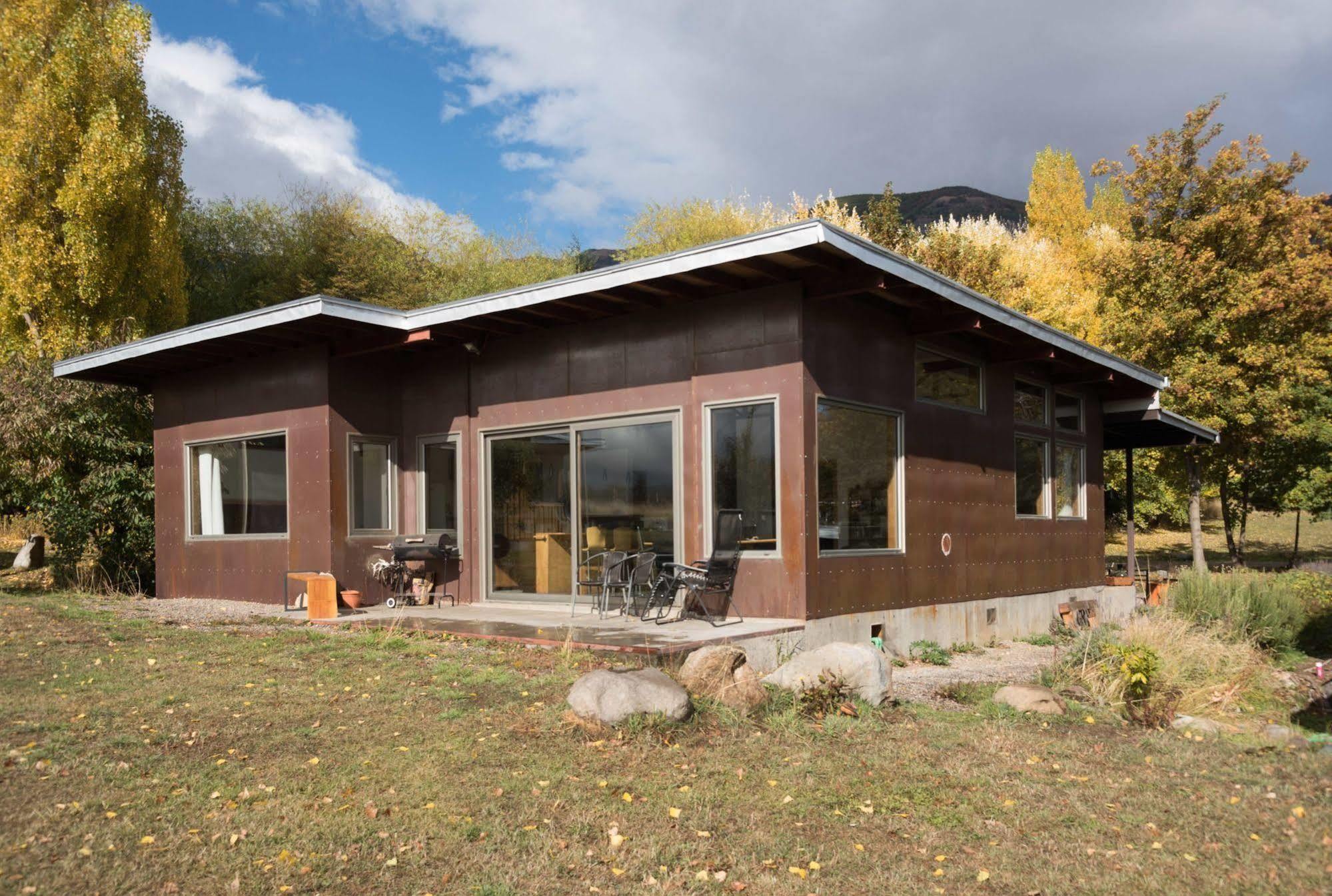 Hotel Patagonia House Coyhaique Exterior photo