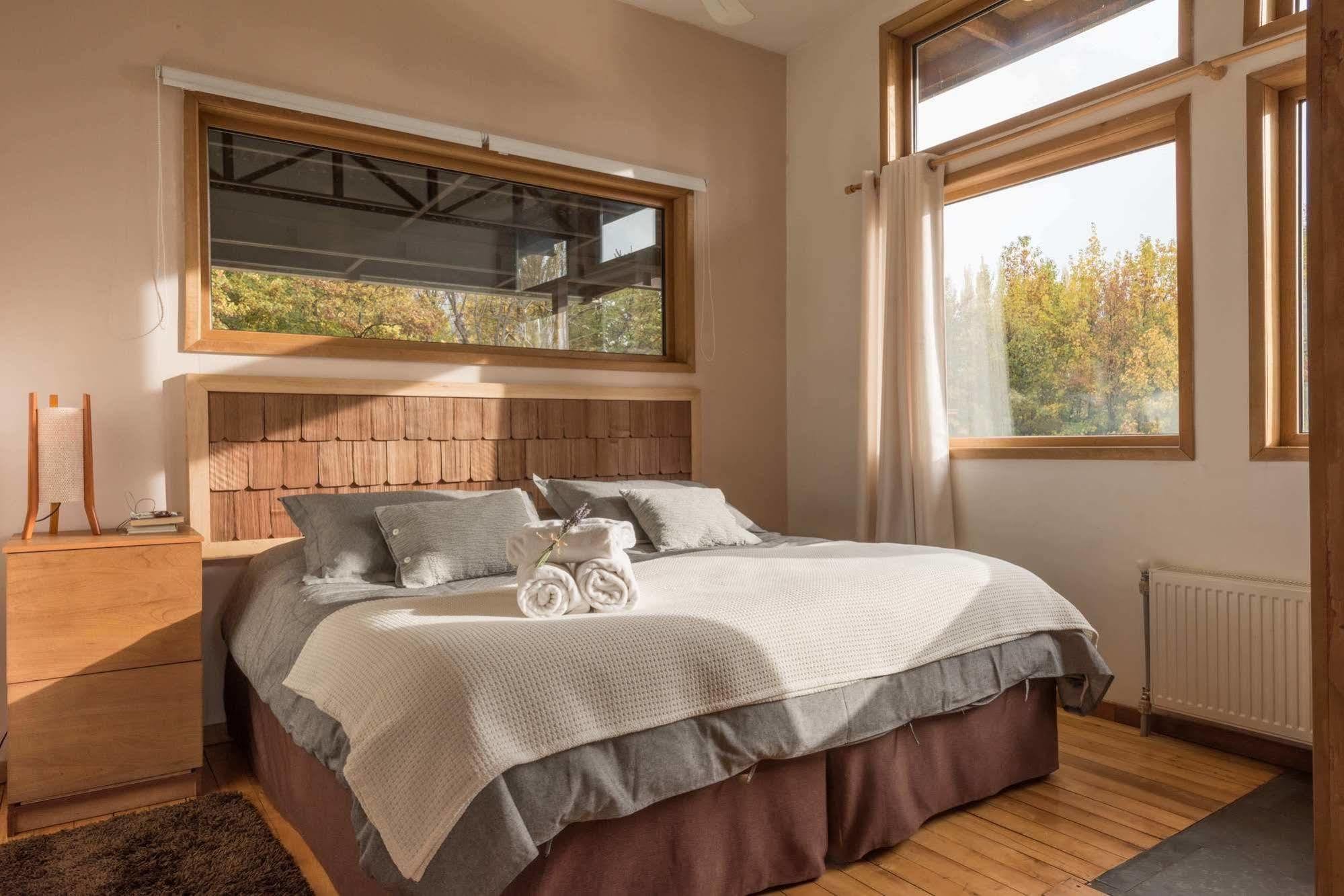 Hotel Patagonia House Coyhaique Exterior photo